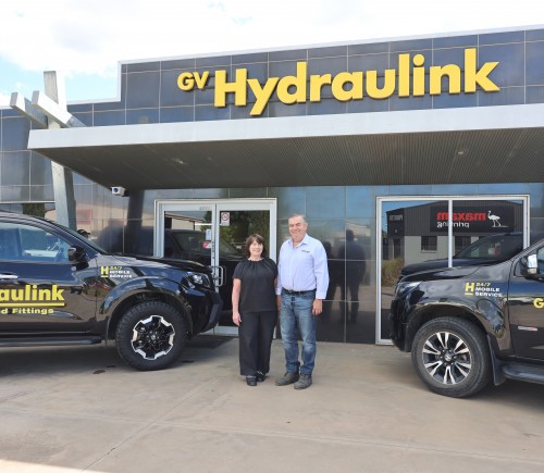 GV Hydraulink husband-and-wife’s top team shows country Victoria service standards are up there with global champions of excellence