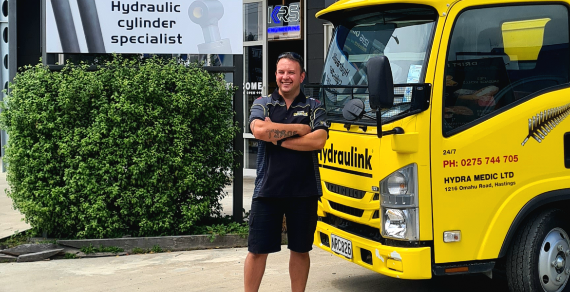 Hydraulink Owner-Operator, Hydra Medic, brings expertise and dedication to Hawkes Bay