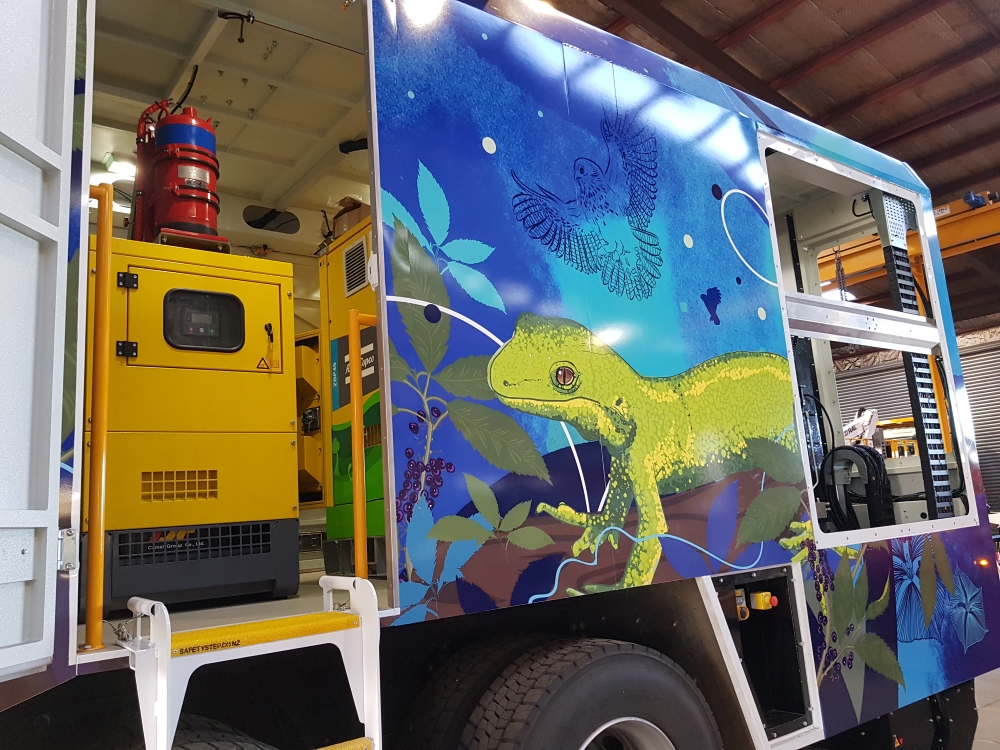 Hydraulink installed fire suppression systems to optimise safety on a Manco hi-rail track inspection truck built for KiwiRail.