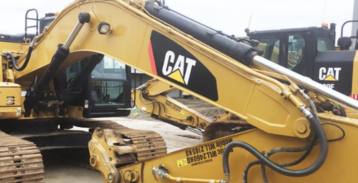 Hydraulink customisation extends versatility of workhorse CAT machinery