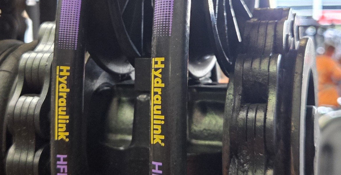 Hydraulink Launches HFL250 Hose Engineered for Demanding Forklift Mast Applications
